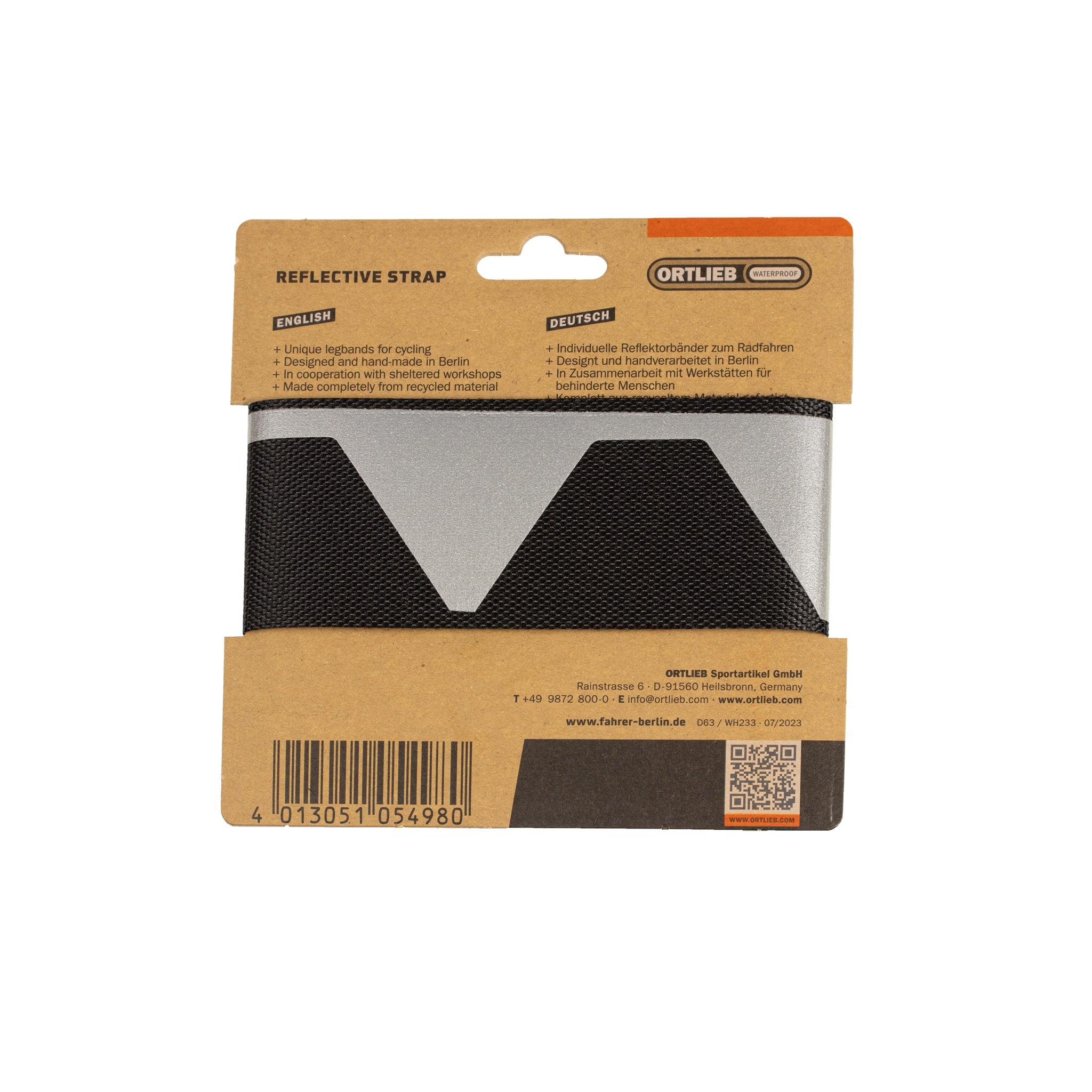 ORTLIEB Reflective Strap, reflektierende Hosenklammer aus Berlin, Rückseite der Verpackung mit Produktinformationen